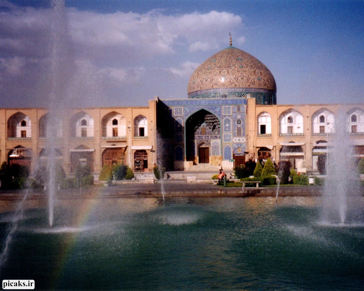 مسجد شیخ لطف الله