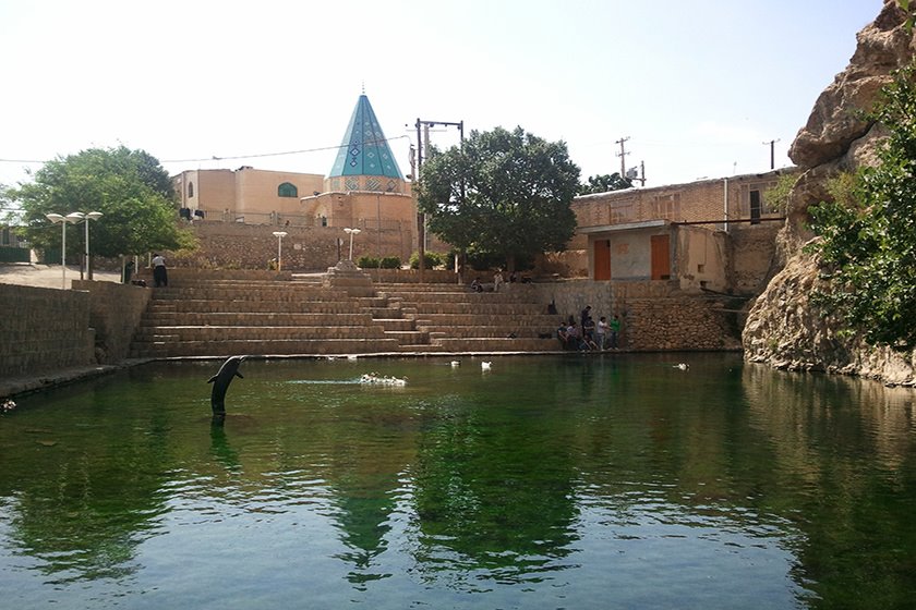 چشمه بالقلو ساوه