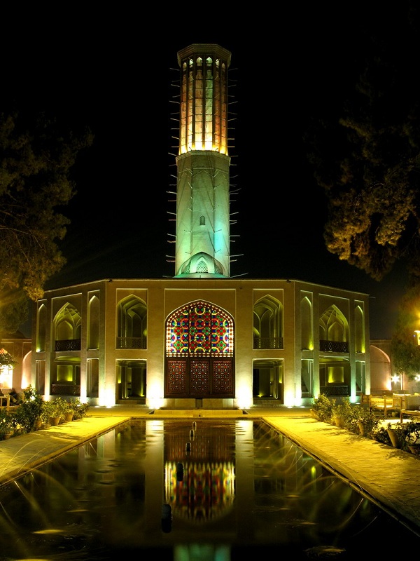 باغ دولت آباد یزد