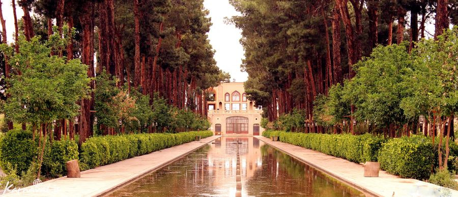 باغ دولت آباد یزد