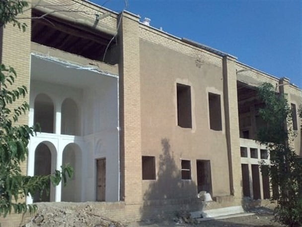 قلعه خاندان بهادری کمیجان