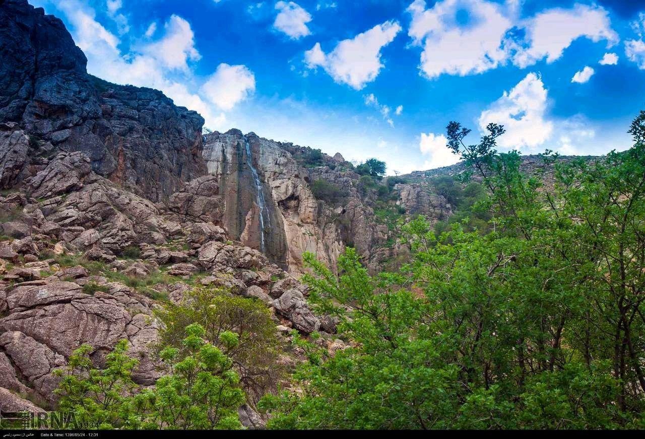 روستای ده چشمه فارسان