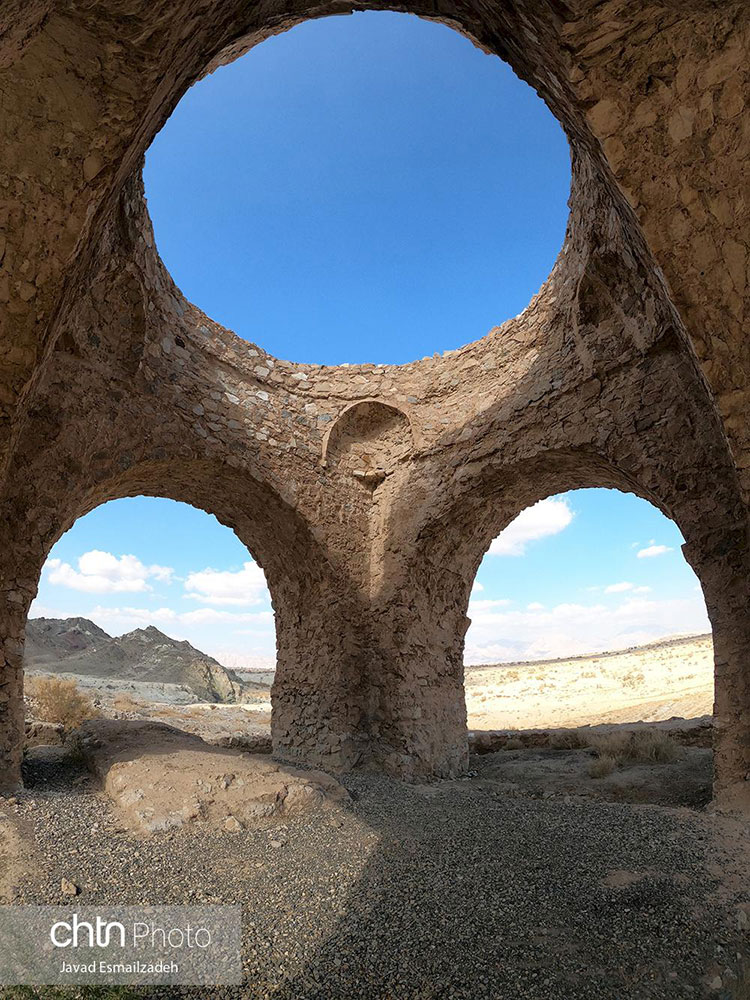 چهارطاقی سلطان آباد ارزوئیه