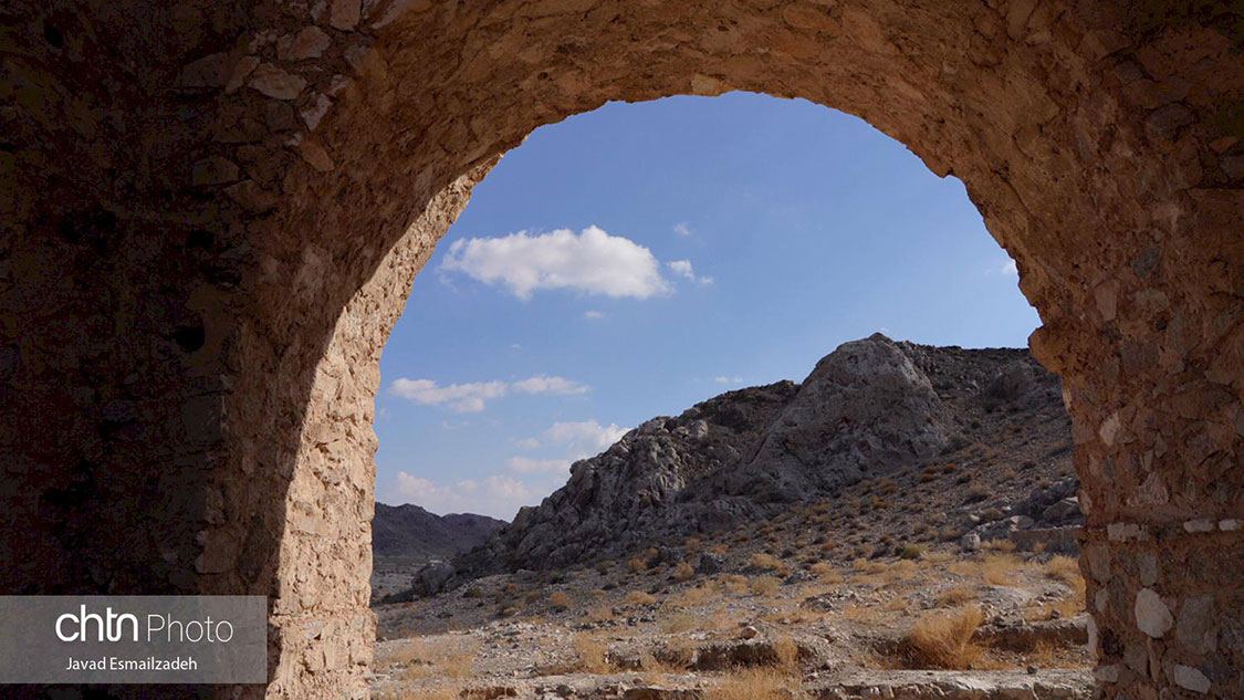 چهارطاقی سلطان آباد ارزوئیه