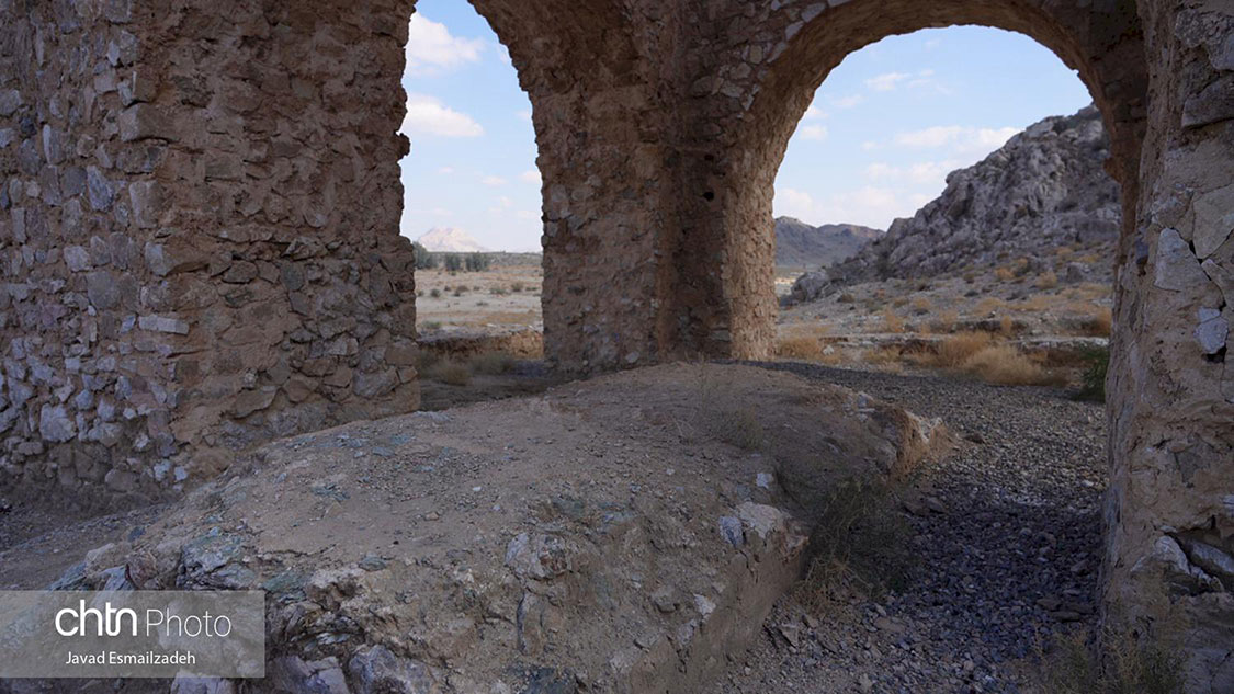 چهارطاقی سلطان آباد ارزوئیه