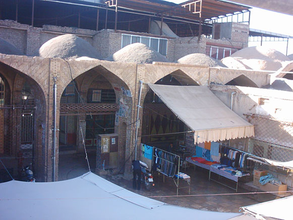 بازار وکیل زرند