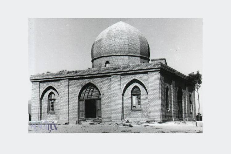 آرامگاه بابا طاهر همدان