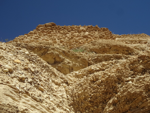 قلعه نادر بهمئی