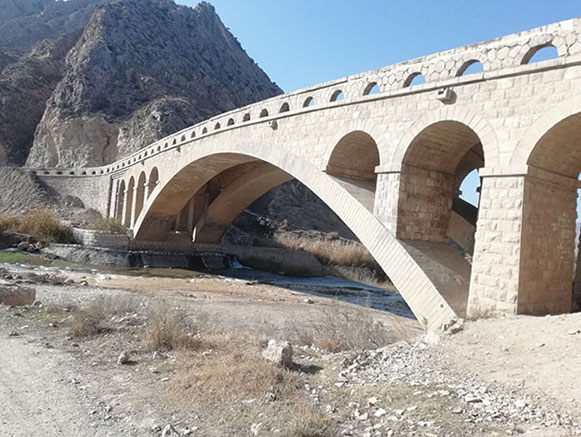 پل غزنوی گلستان