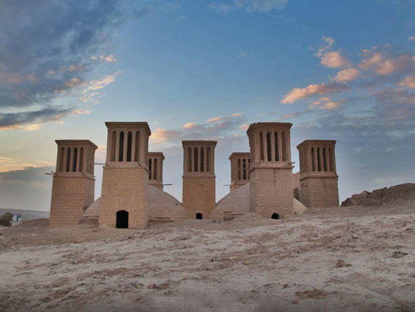 آب انبار هفت بادگیر عصرآباد