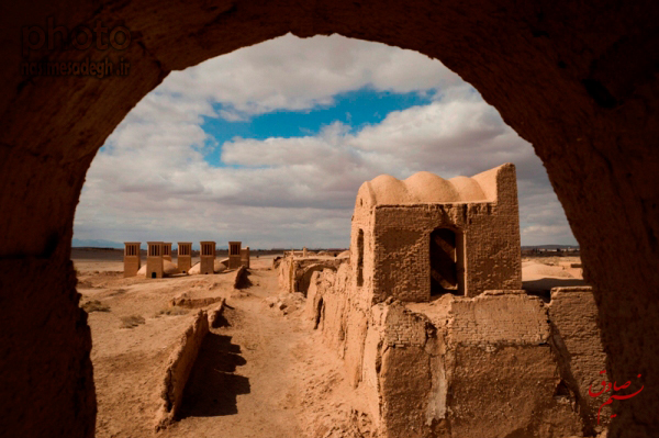 آب انبار هفت بادگیر عصرآباد