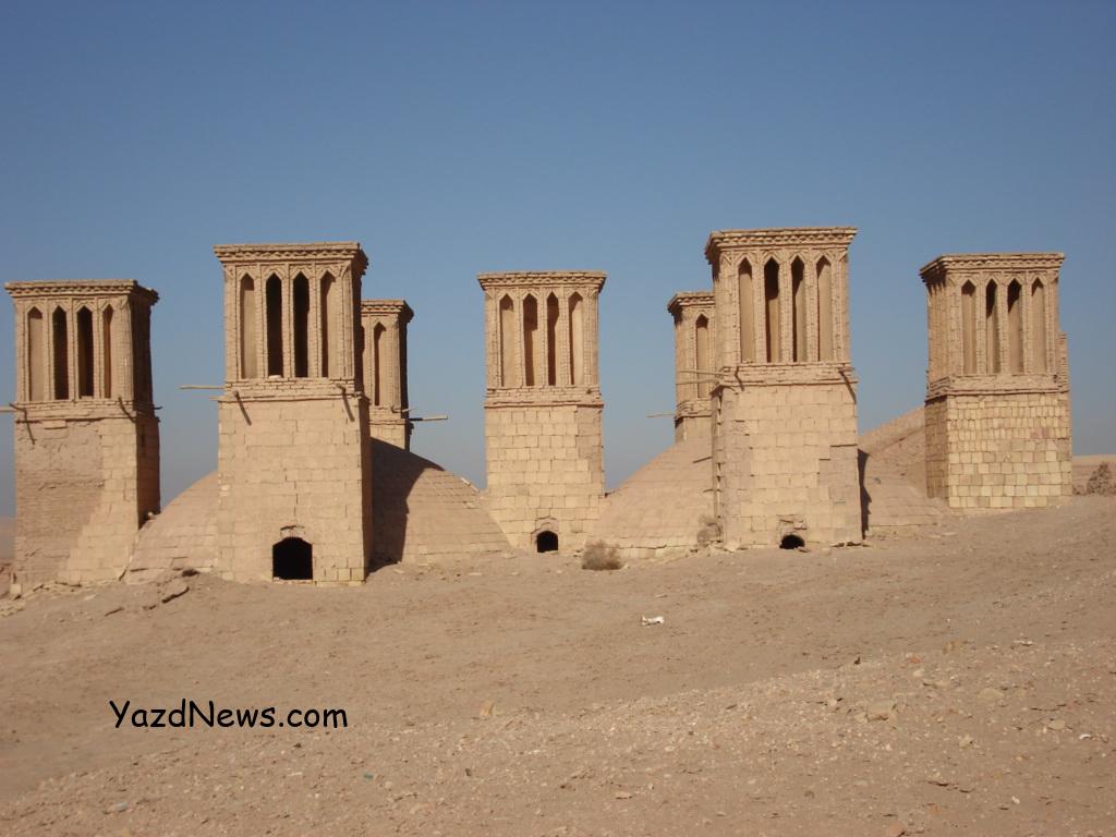 آب انبار هفت بادگیر عصرآباد