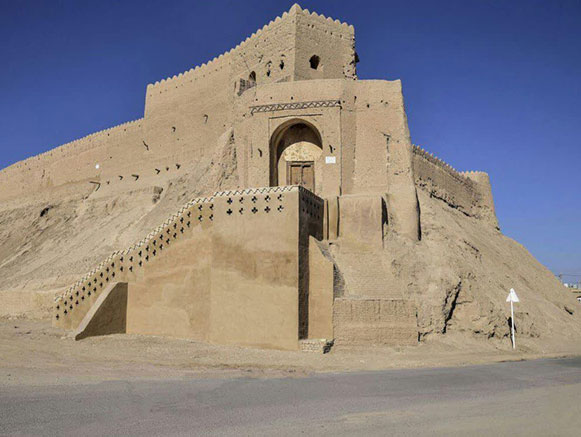 قلعه مروست خاتم