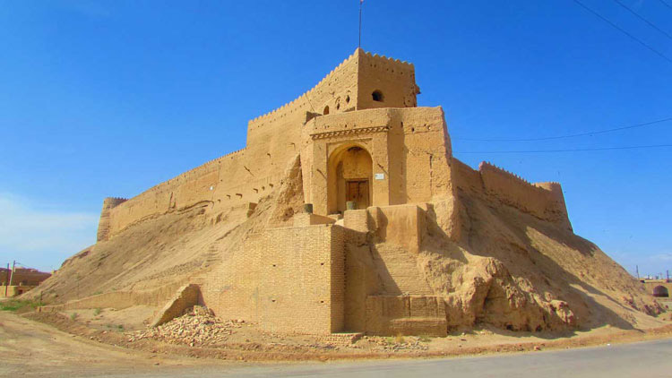 قلعه مروست خاتم
