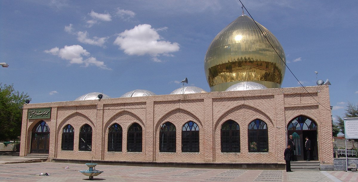 امامزاده کهنه شهر سلماس