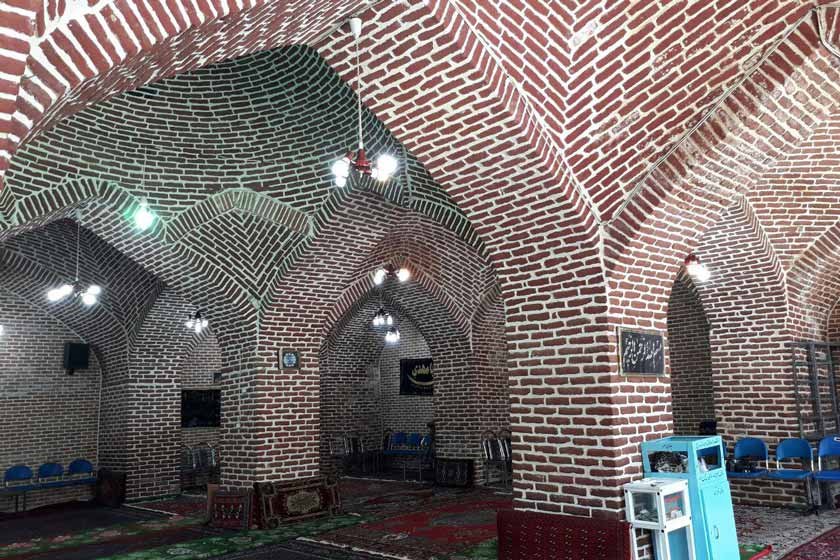 مسجد طاق میاندوآب