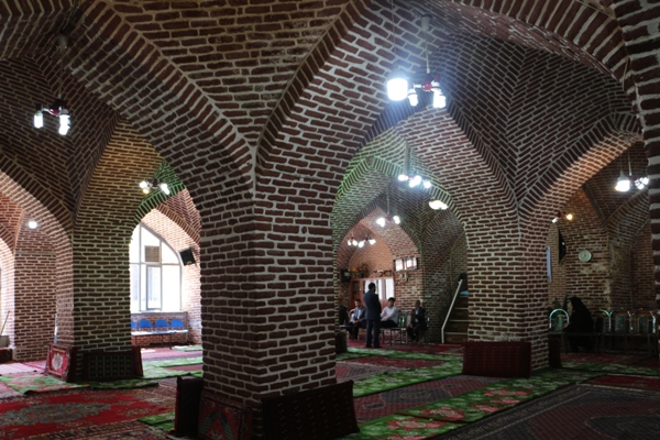 مسجد طاق میاندوآب