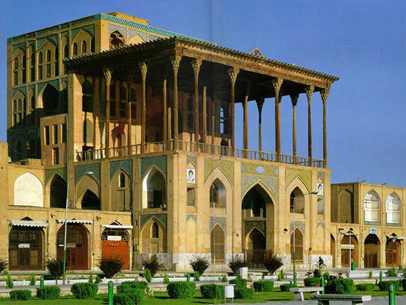 کاخ عالی قاپو