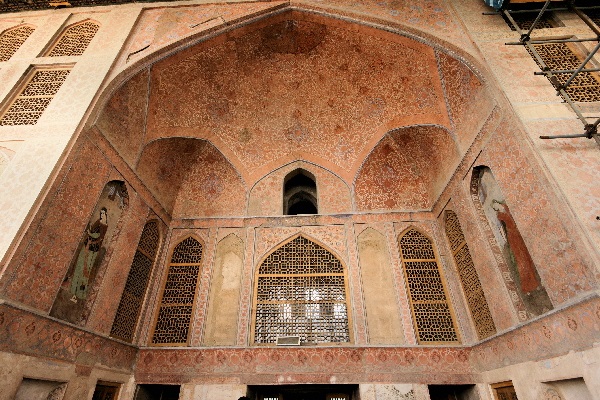 کاخ عالی قاپو