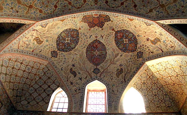کاخ عالی قاپو