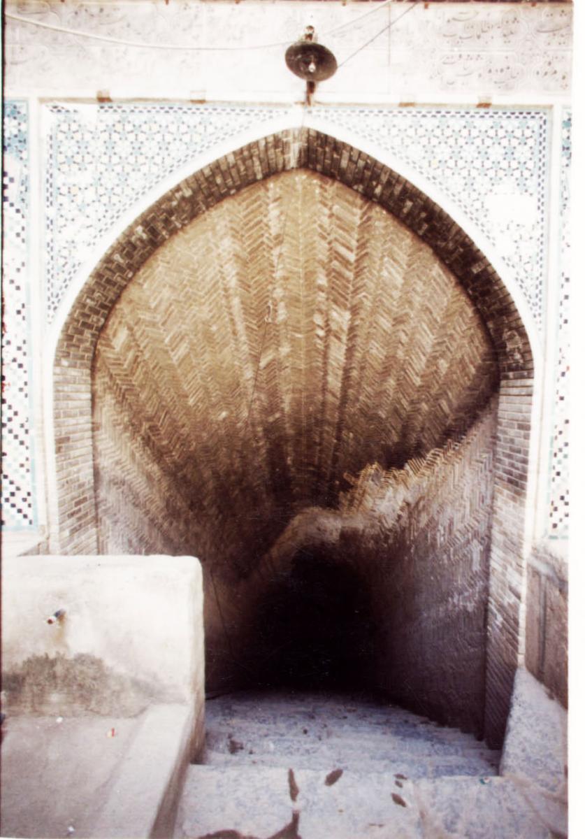 آب ‌انبار حاج سید حسین صباغ