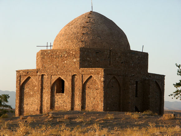 آرامگاه میر زبیر سیرجان