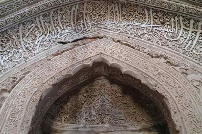 آرامگاه میر زبیر سیرجان
