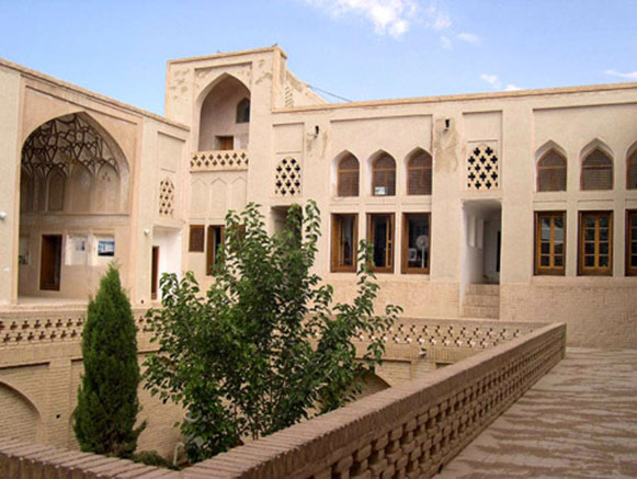 موزه مردم شناسی نایین