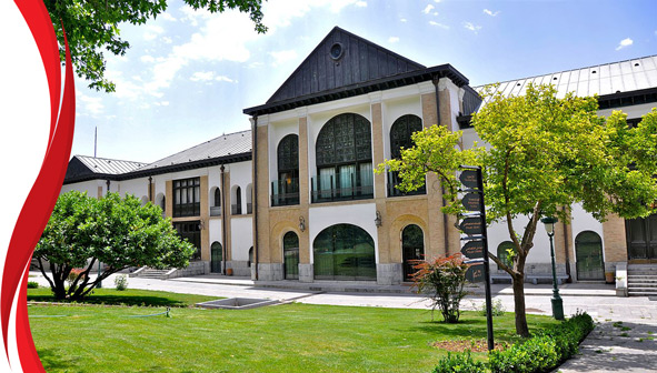 کاخ نیاوران