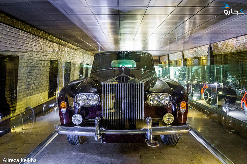 کاخ نیاوران