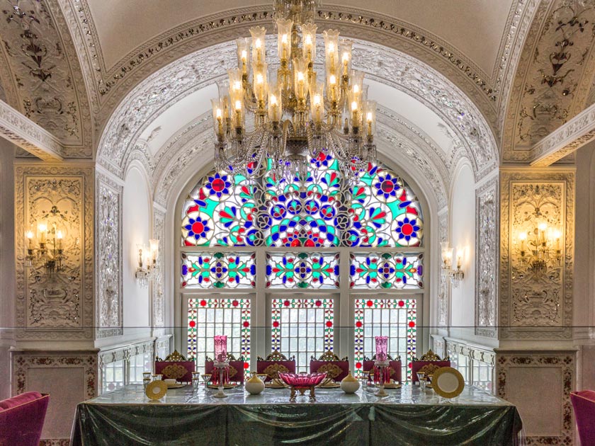 کاخ نیاوران