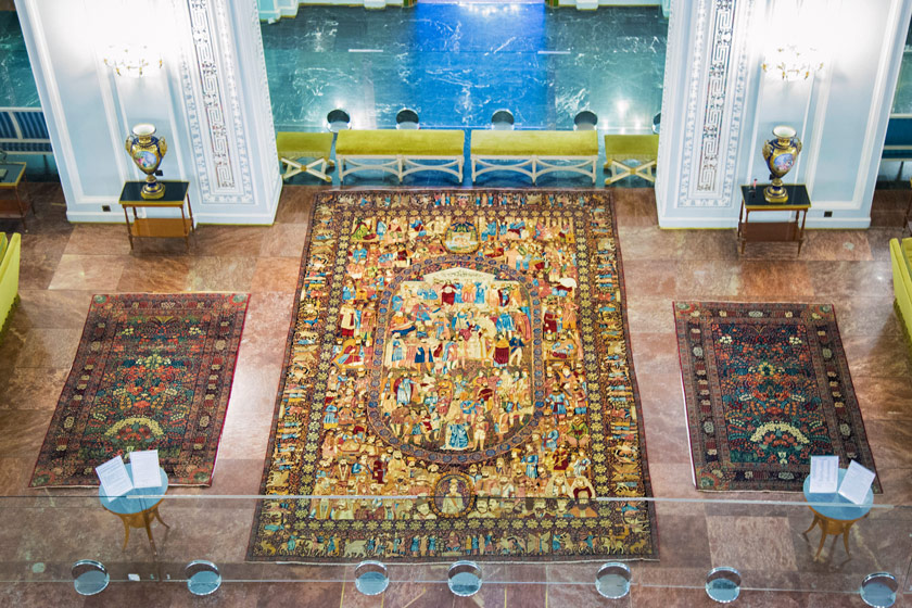 کاخ نیاوران