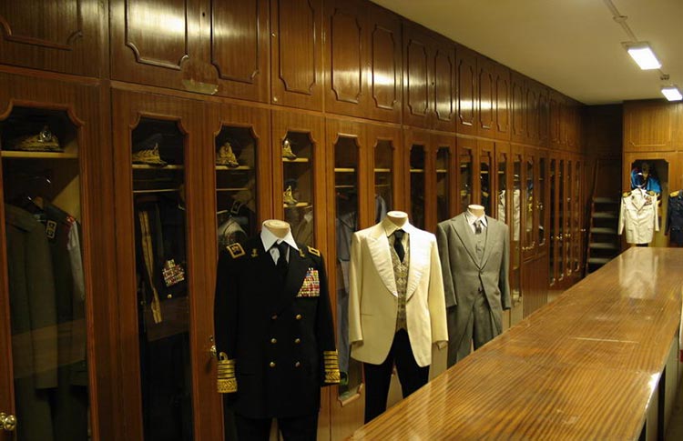 کاخ نیاوران