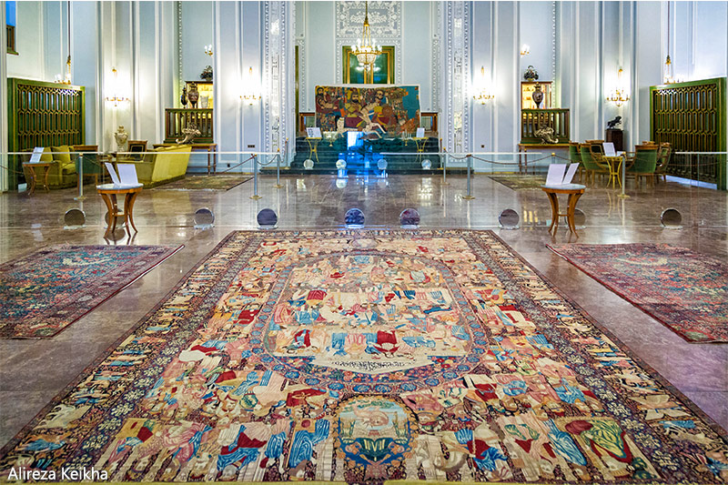 کاخ نیاوران