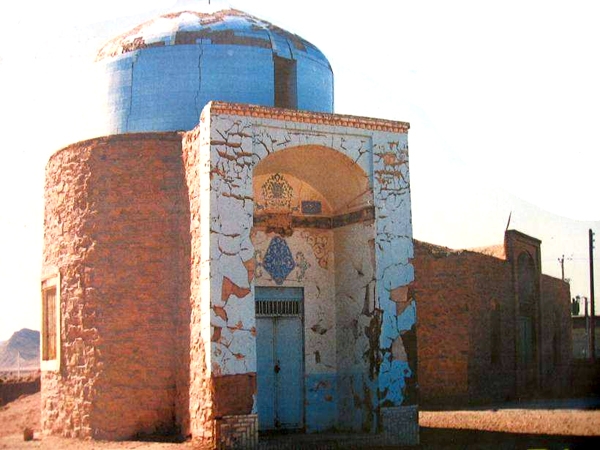 آرامگاه حبیب یغمایی