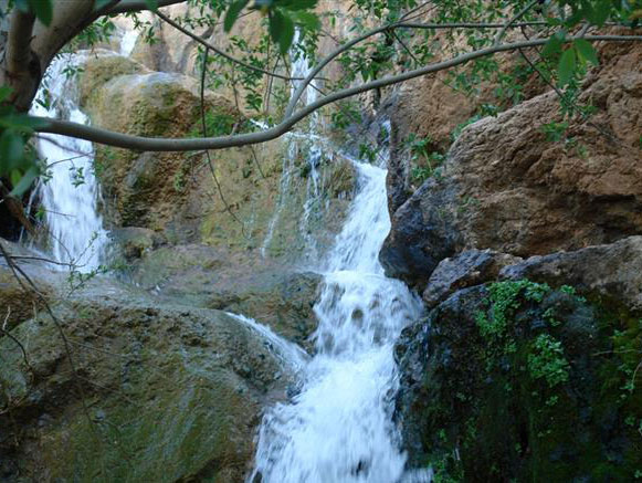 دره شاه دهاقان