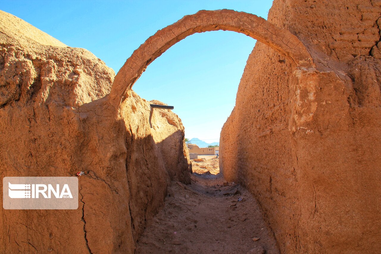 روستای مهرجان خور و بیابانک