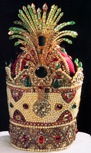 آیا از موزه جواهرات ملی ایران دیدن کرده‌اید؟ 