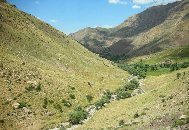 آبشار پشندگان پشتکوه