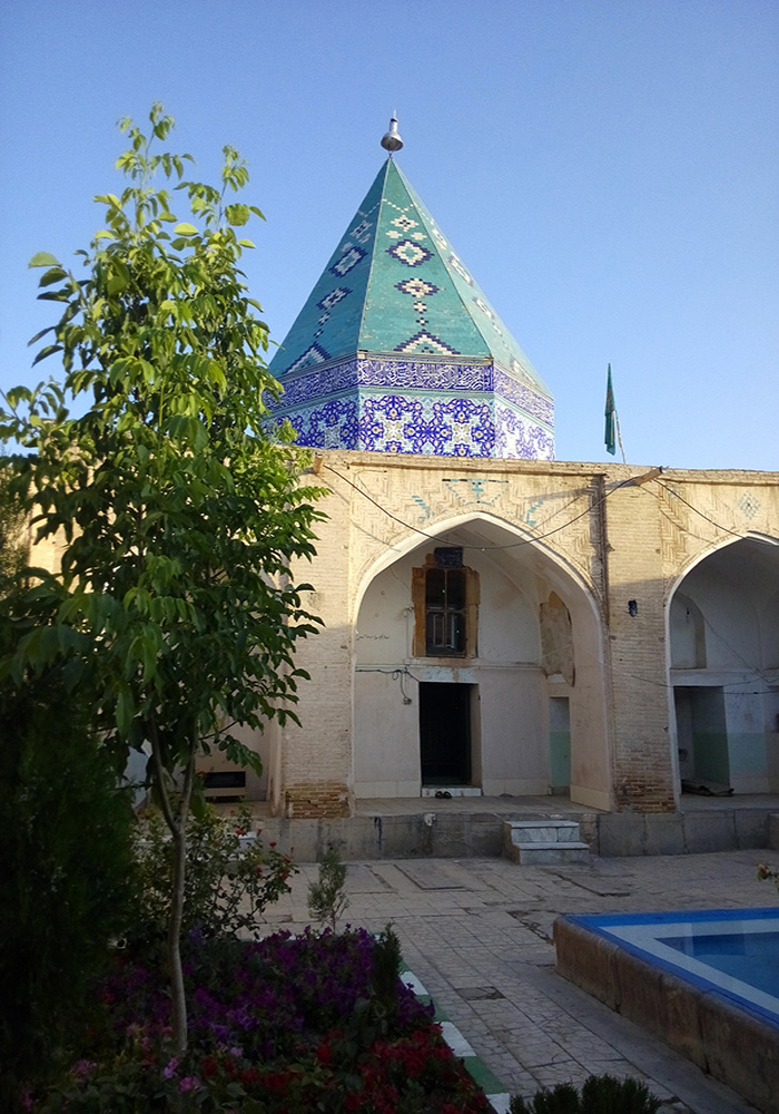 امامزاده شاه عبدالقاسم سهروفیروزان