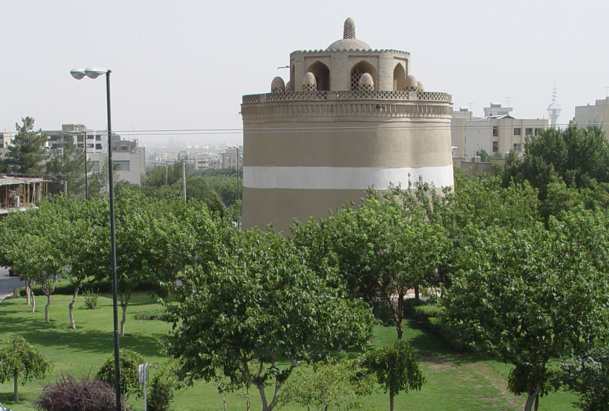 برج کبوتر مرداویج اصفهان