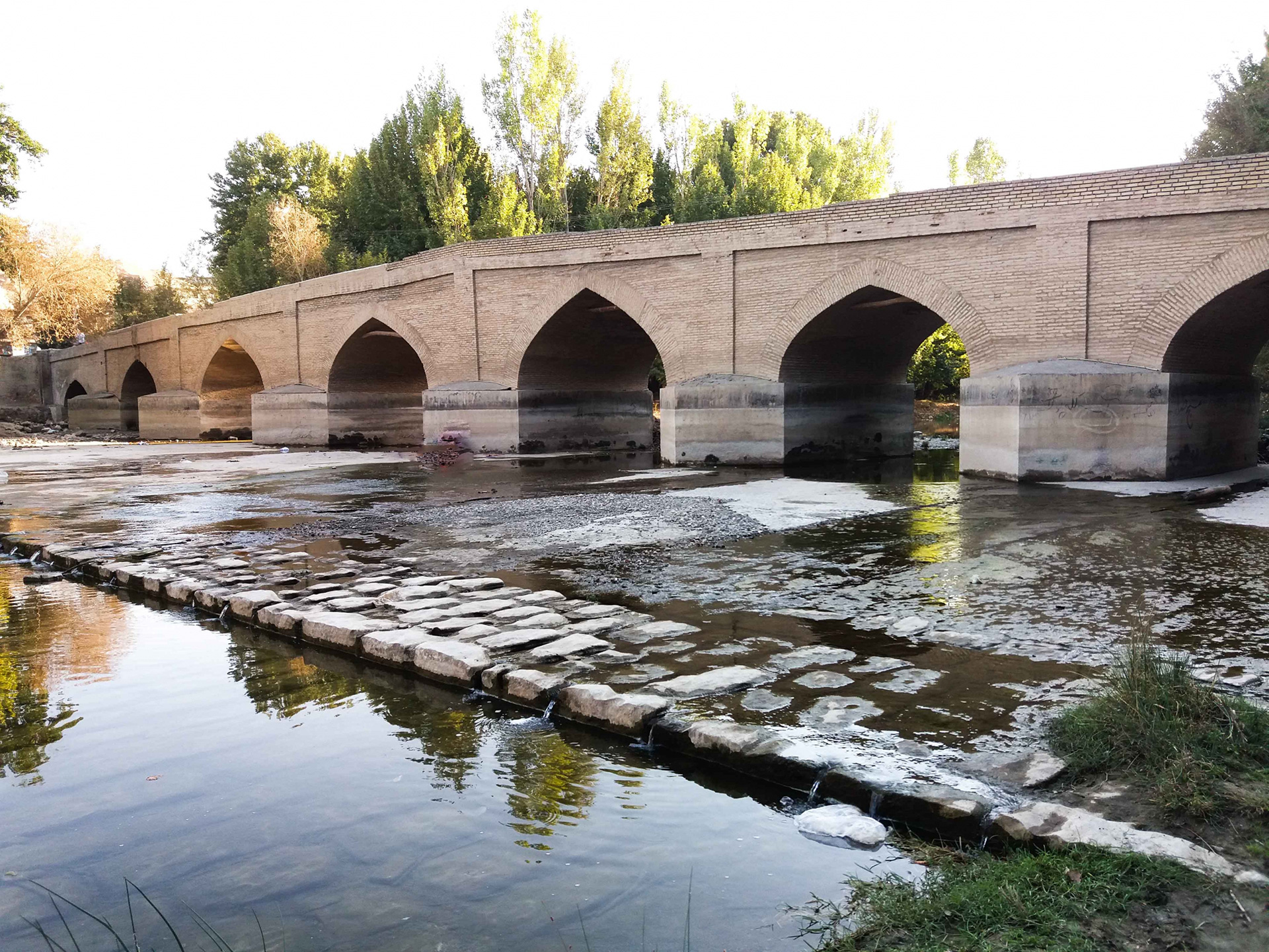 پل کله مقصدی مناسب برای گردشگری لنجان