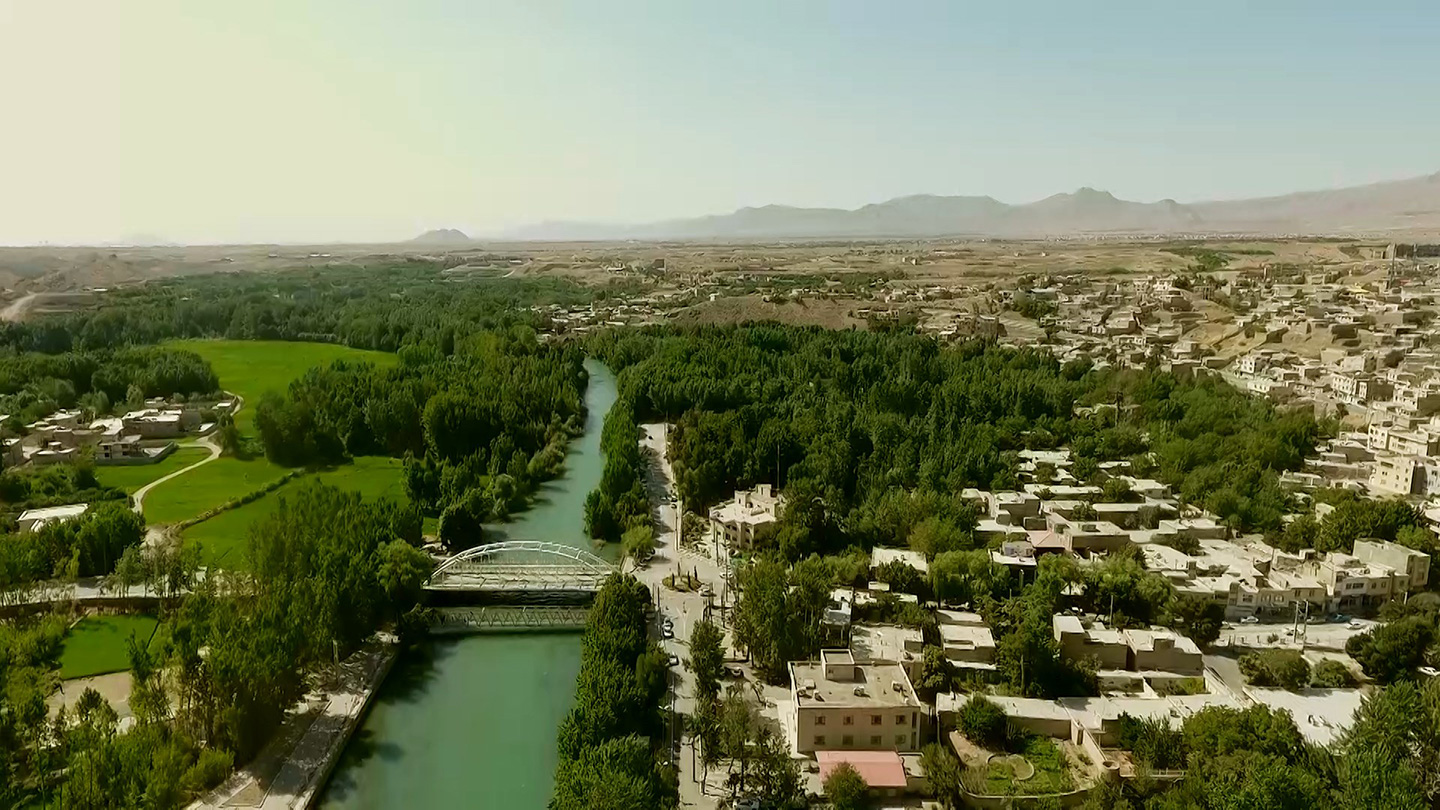 قلعه چهار برج باغ بهادران