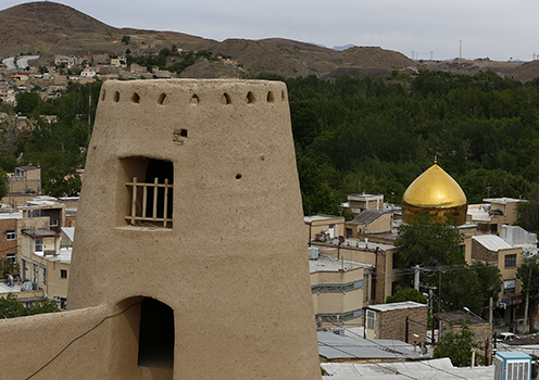 قلعه چهار برج باغ بهادران