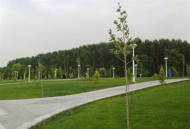 پارک ساحلی سرارود مبارکه