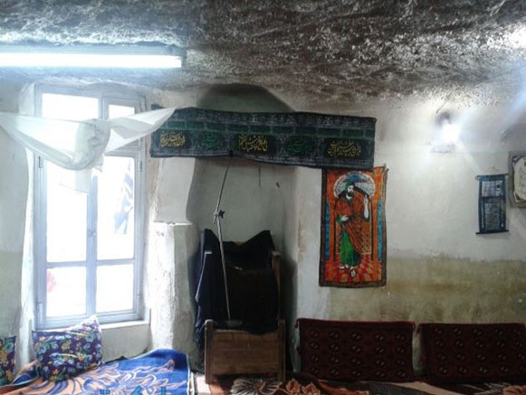 مسجد سنگی روستای چراغیل