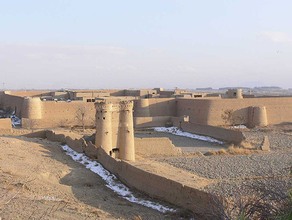 قلعه آسیاباد مبارکه