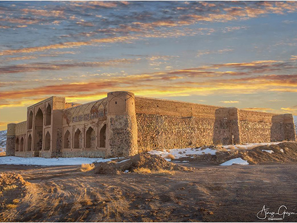 کاروانسرای بلاباد نایین
