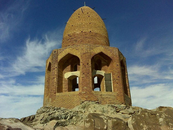کوه گنبد باز نطنز