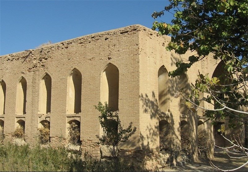 کاخ عباس آباد نطنز